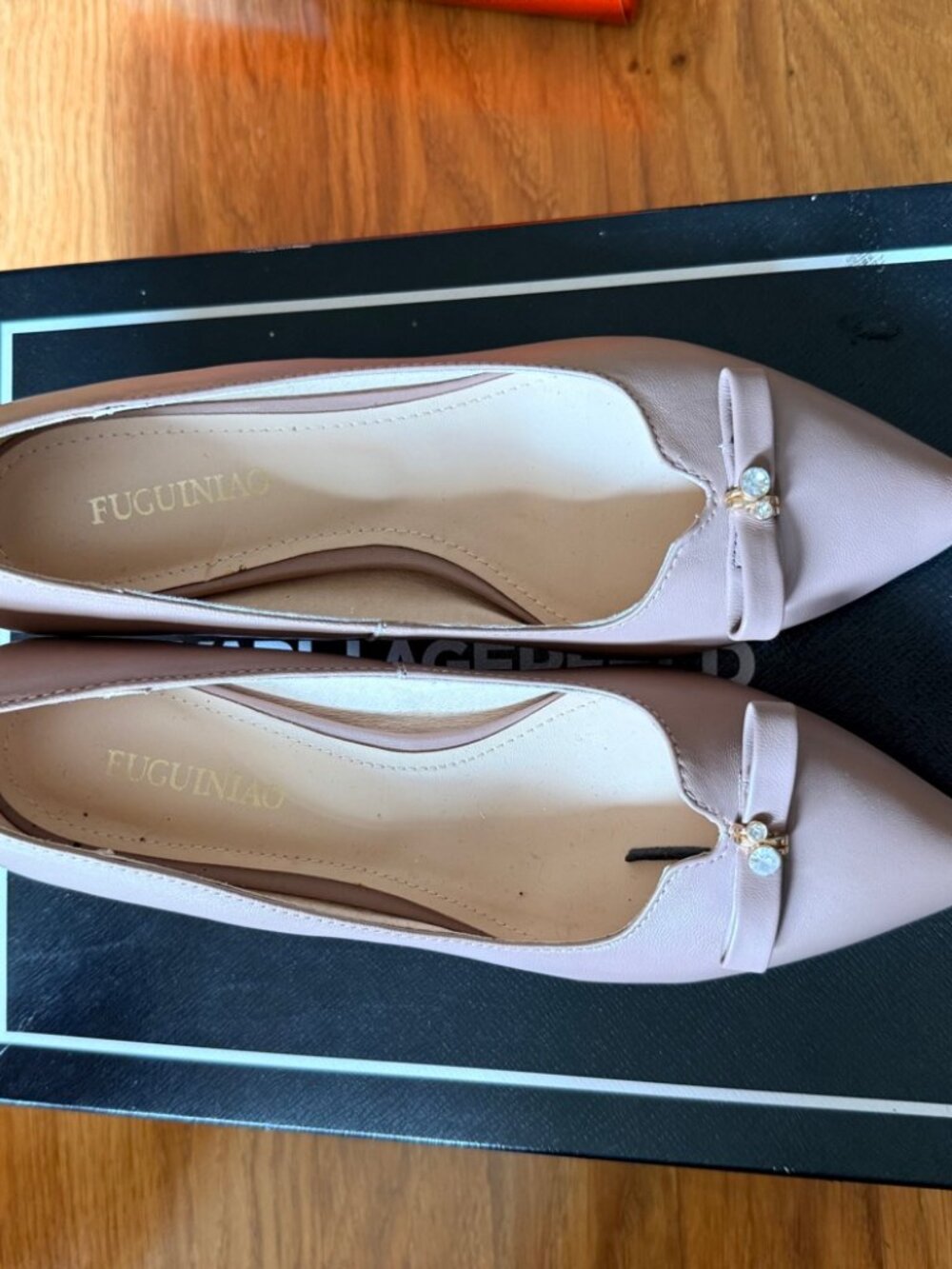 Nude Beige Bow Pointed Toe Kitten Heel Pumps US 6.5 NEW